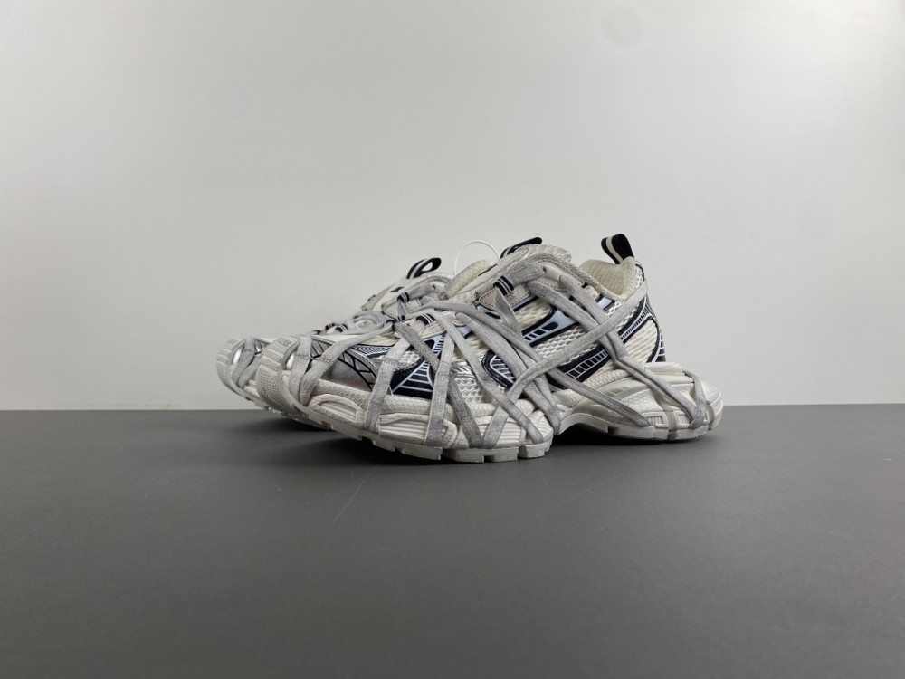 Balenciaga Phantom Sneaker 778698 W3XLL 0125