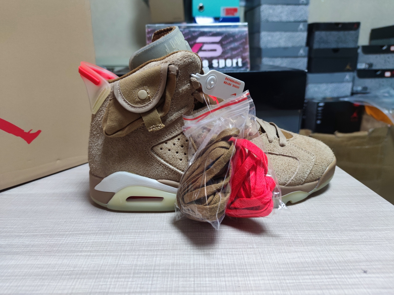 Jordan 6 Retro Travis Scott British Khaki DH0693-200