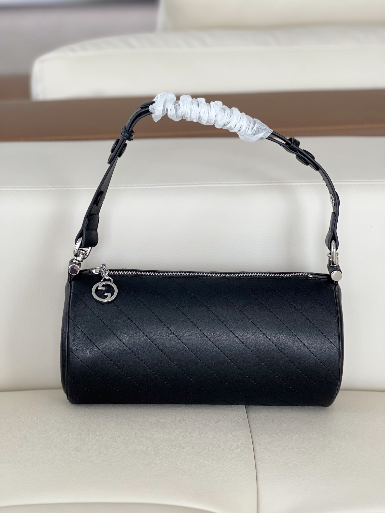 Gucci 760169