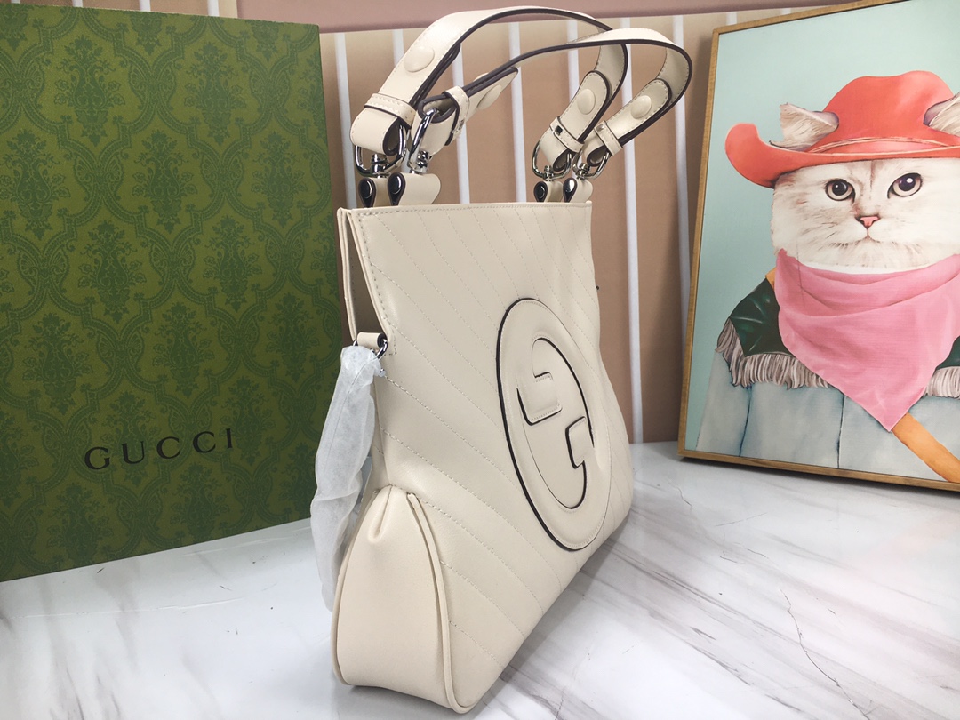 Gucci Blondie 751518 24X30X6cm