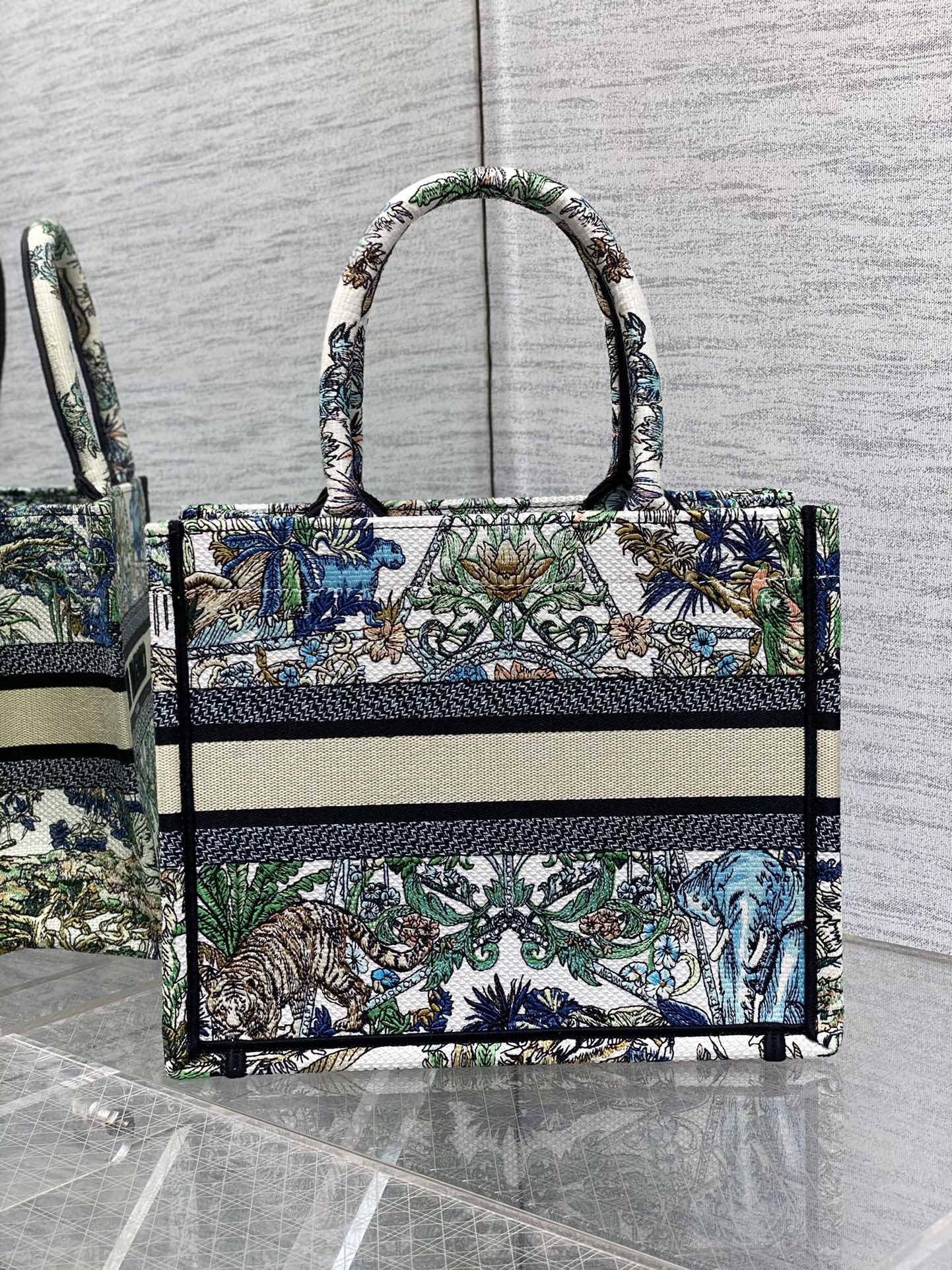 Dior Tote 1286 (10)