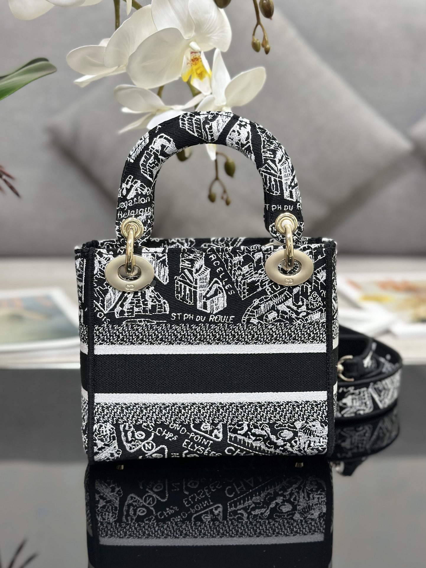 Dior Lady D-Lite M0505
