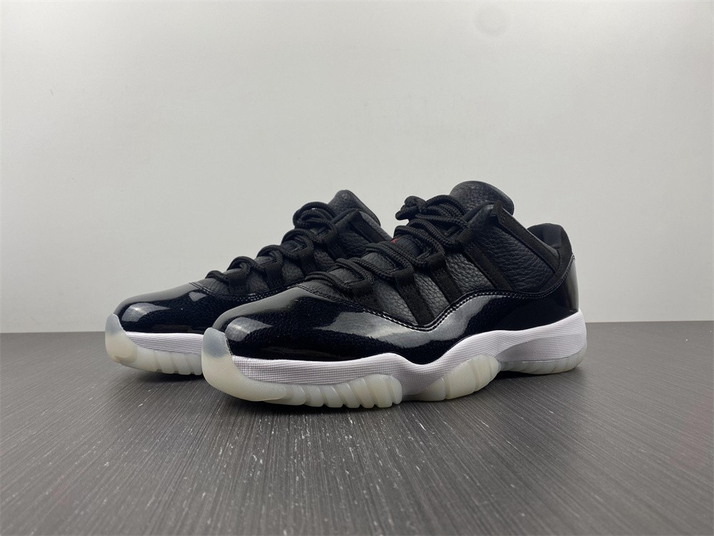 Jordan 11 Low 72-10 AV2187-001