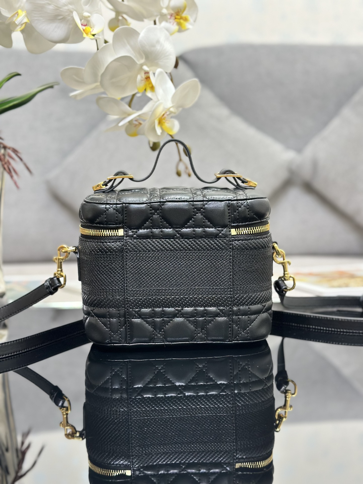 Dior Travel S5488 18.5  x 13 x 10.5 cm