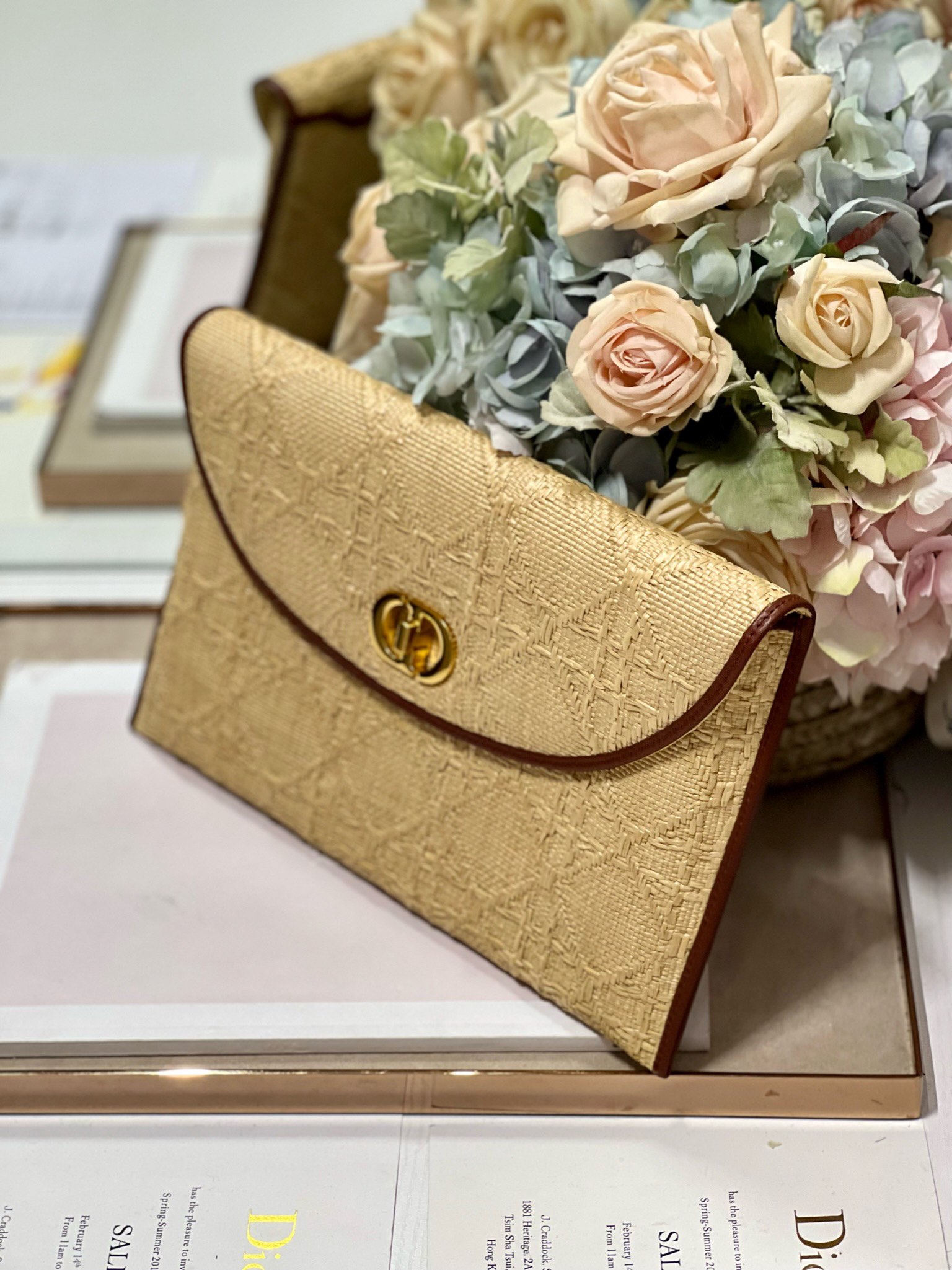 Dior 30 MONTAIGNE AVENUE 2191 30×18×2cm