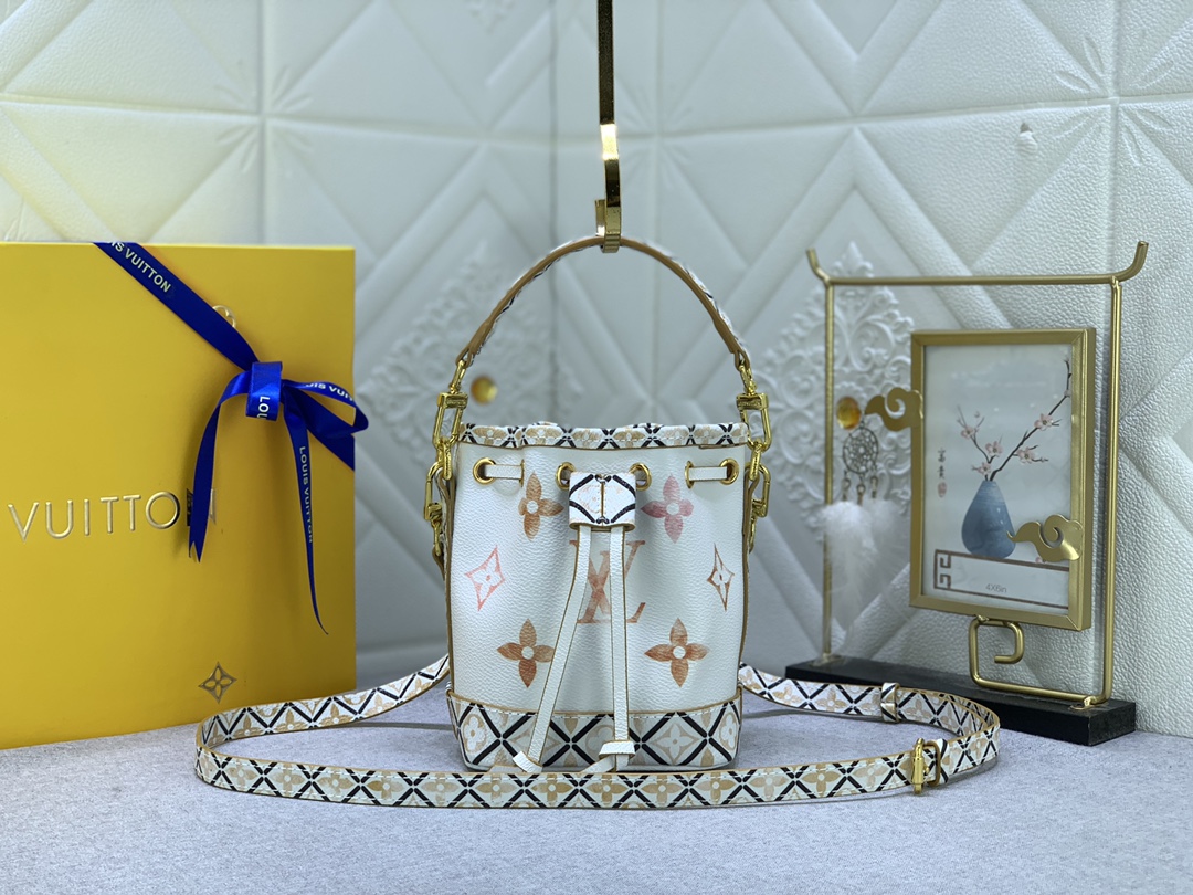 Louis Vuitton Nano Noé M82386 (3) 13.0 x 16.0 x 10.0 cm