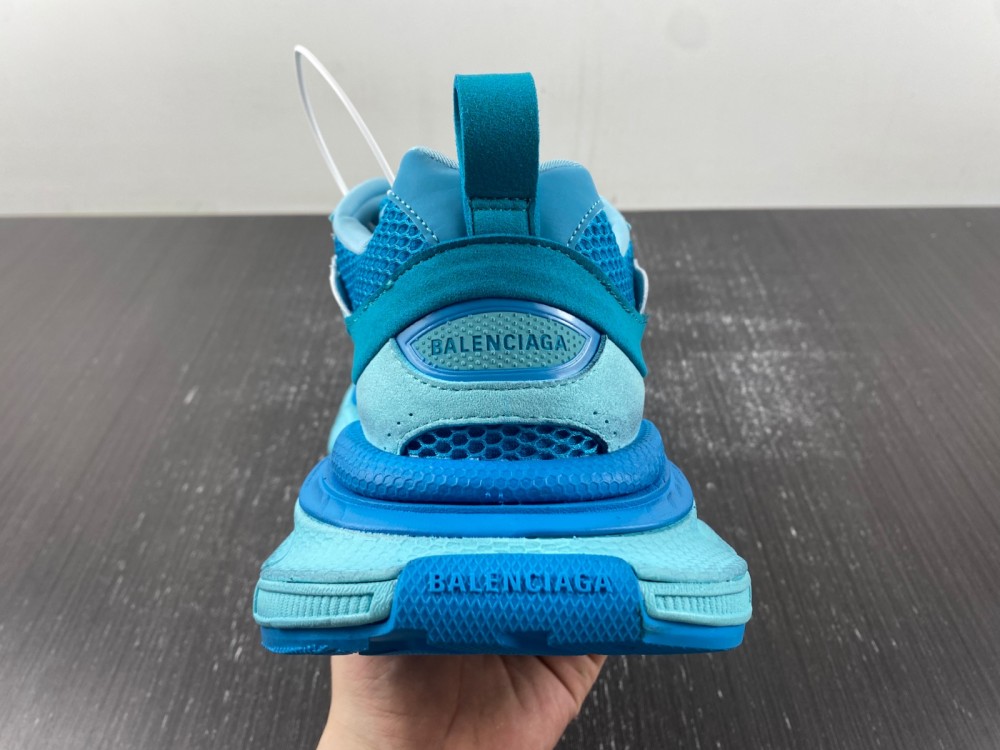 BALENCIAGA 3xl Sneaker in Blue 759693 W3XLI 0510