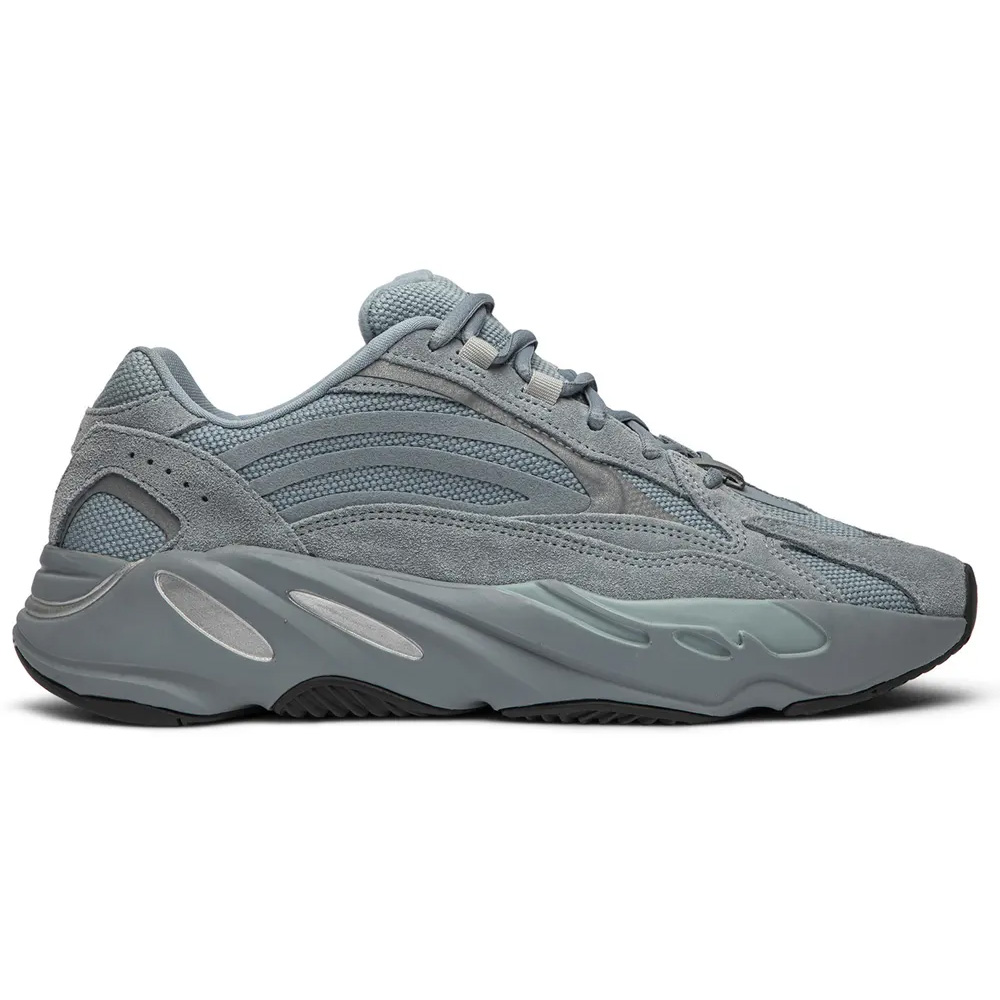adidas Yeezy Boost 700 V2Hospital Blue