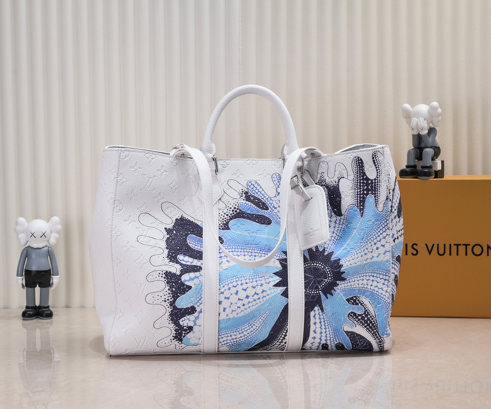 Louis Vuitton x YK Sac Plat M21679 44.0 x 33.0 x 18.0cm