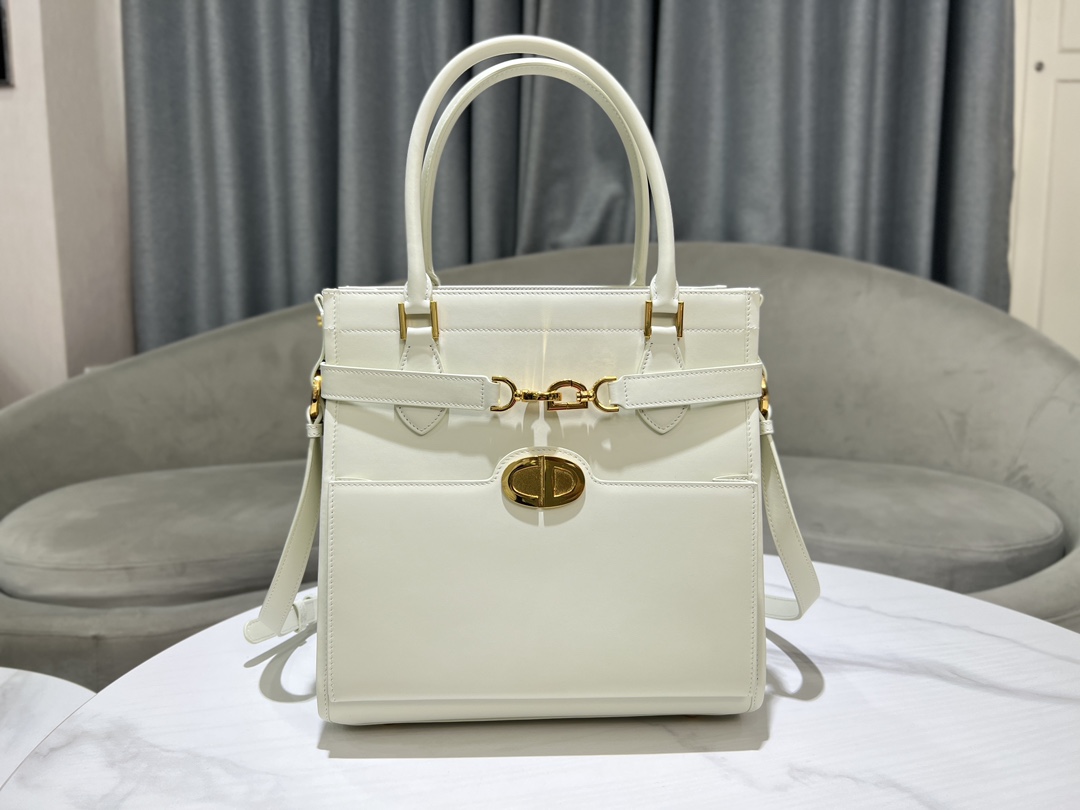 Dior 8801 (2)