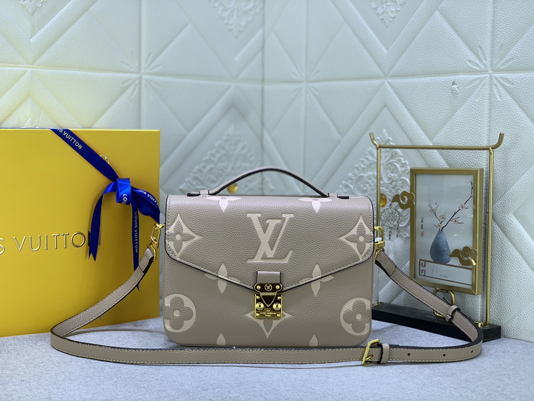 Louis Vuitton Pochette Metis M46302 (6) 25 x 19 x 7cm