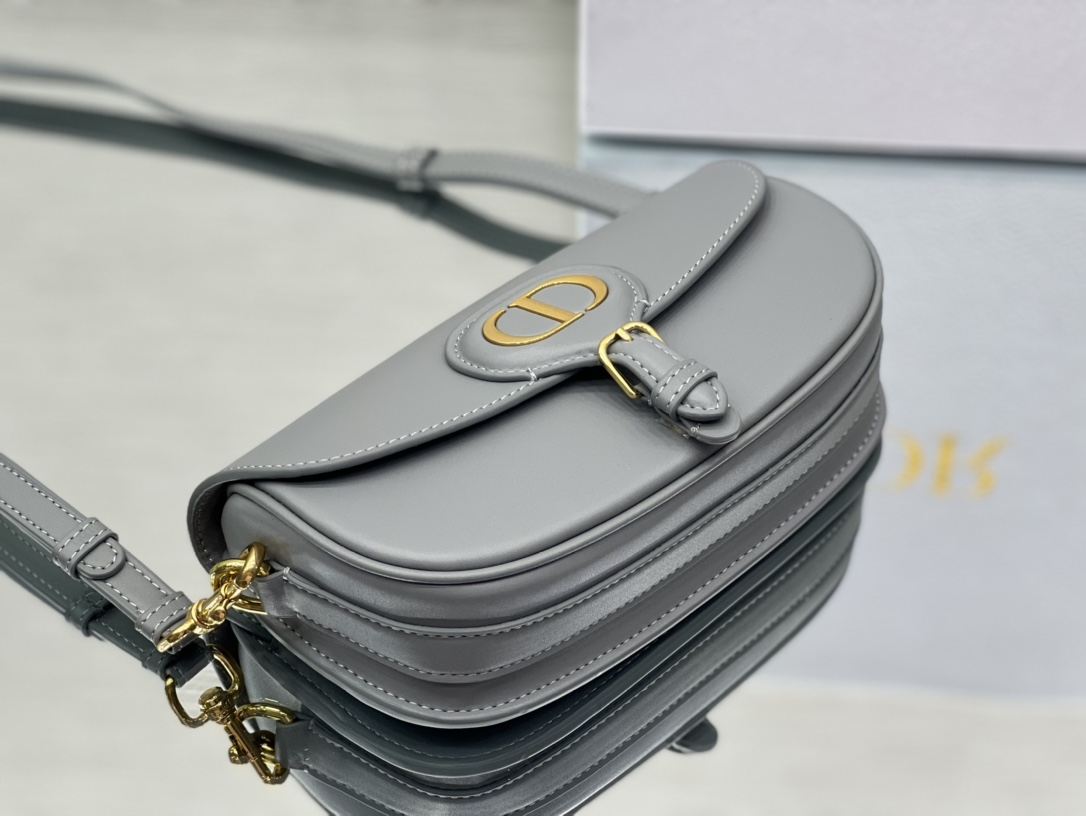 Dior Bobby 9327 (2) 21*5*12cm
