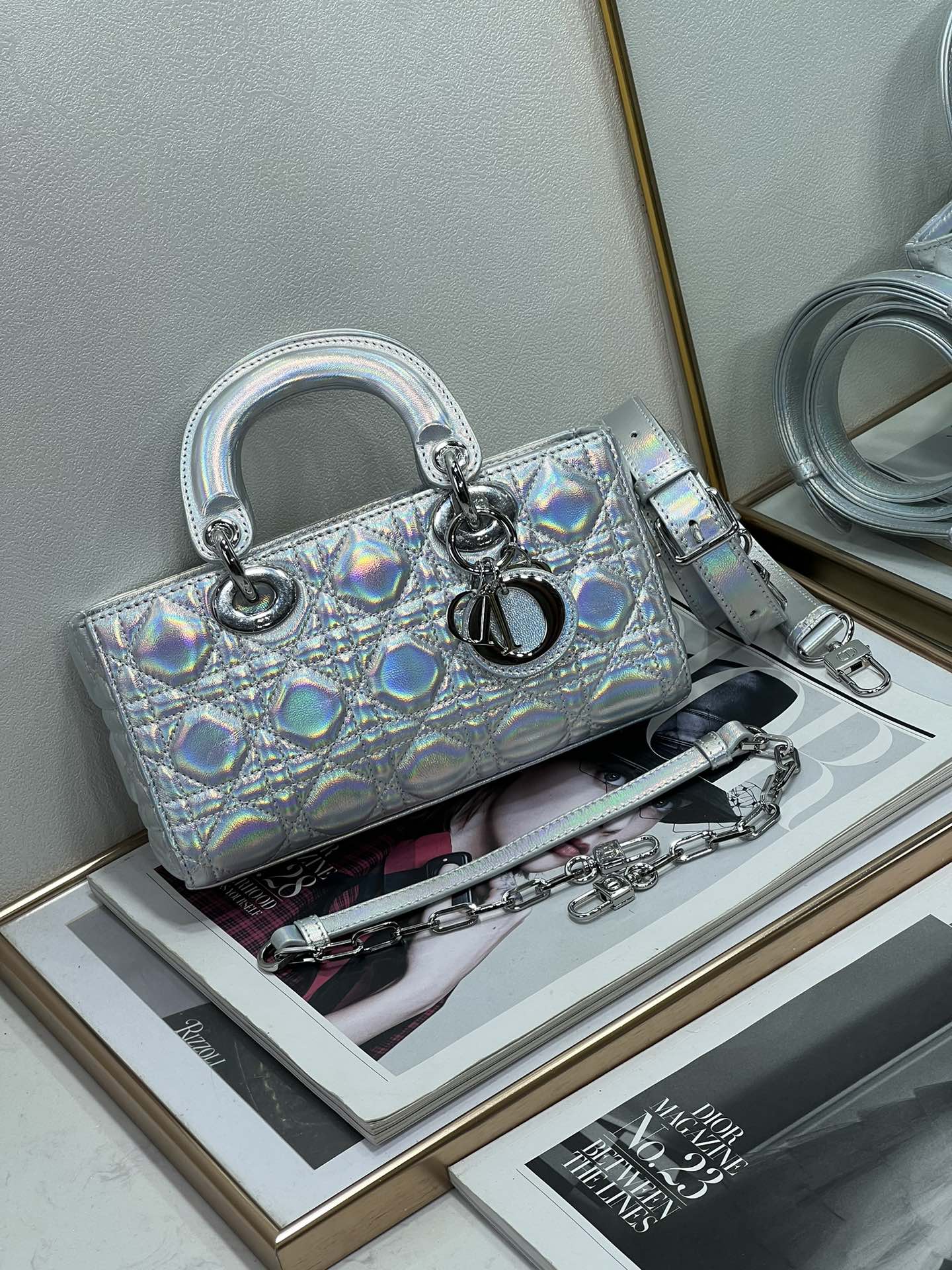 Dior Lady D-Joy 2280  22.5*26.5cm