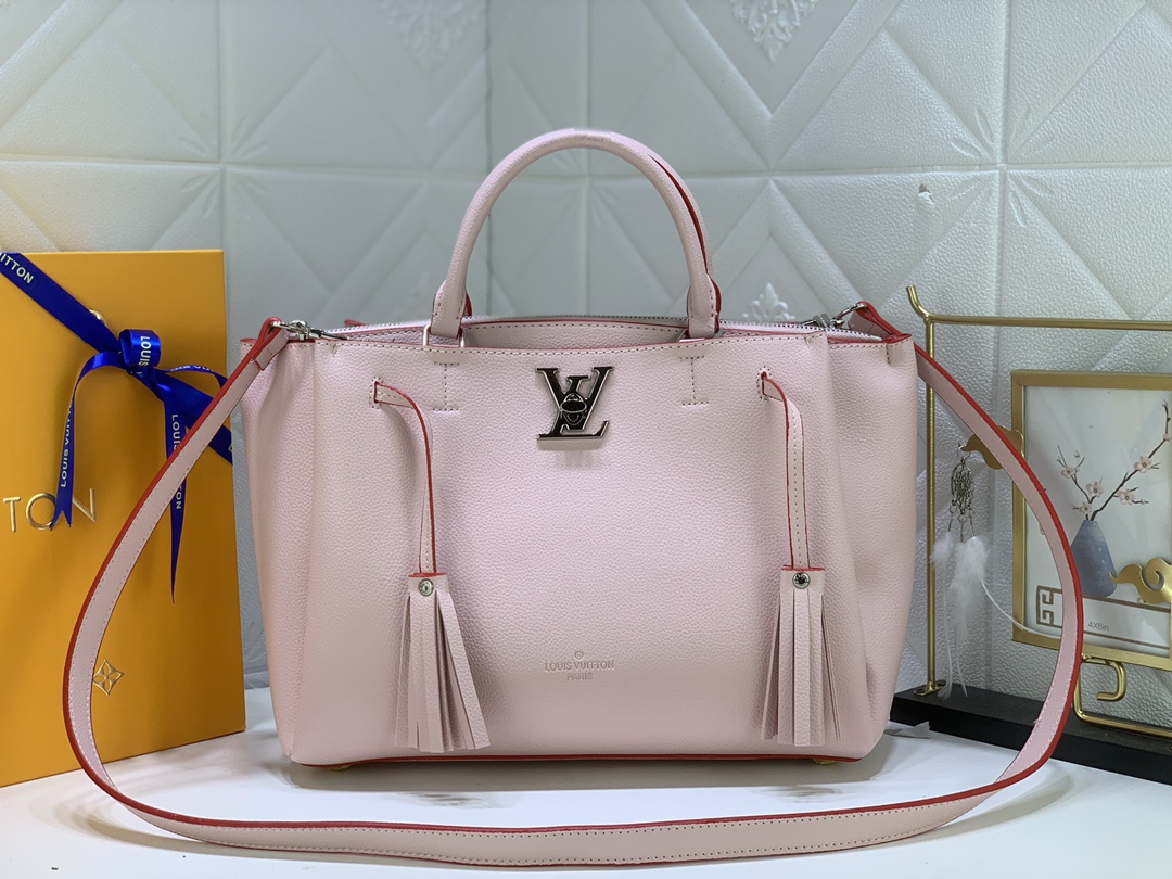 Louis Vuitton LOCKMETO M54569 38 x 24x 15.5cm