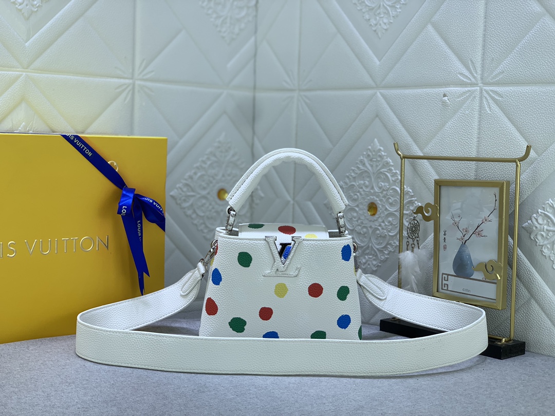 Louis Vuitton x YK Capucines M21663 (7) 21x14x8cm