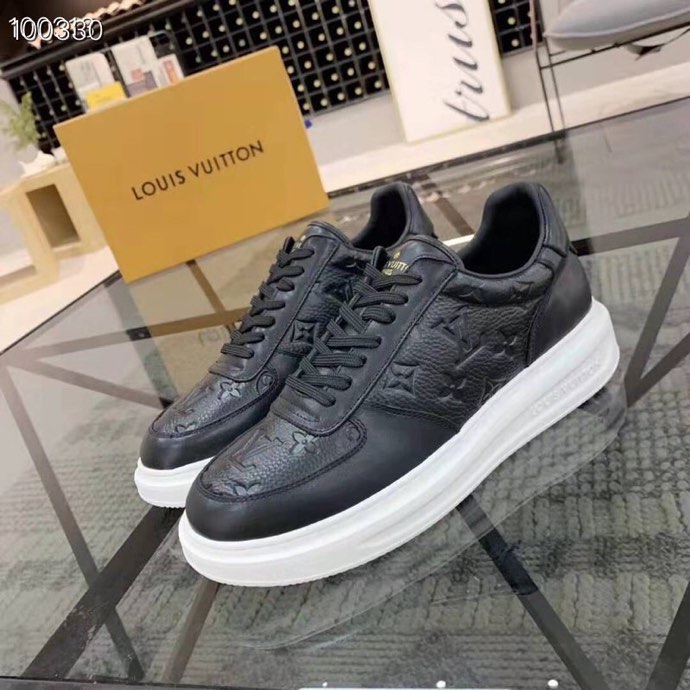 Louis Vuitton Vitorlia Sneaker