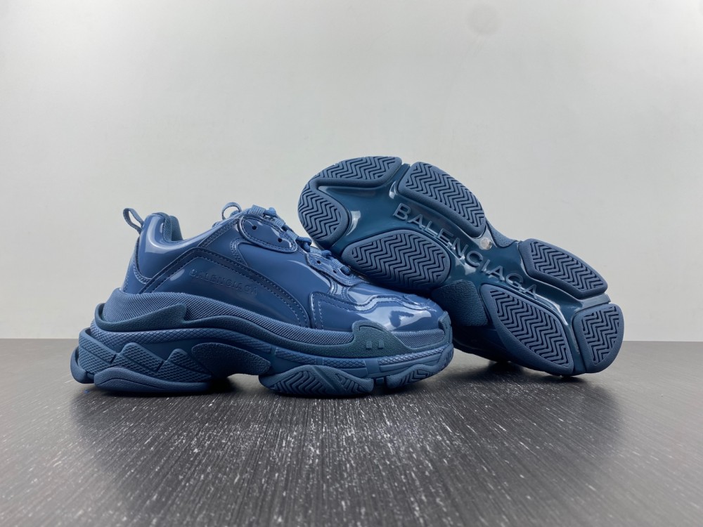 BALENCIAGA TRIPLE S 734954 W2PAA 4000