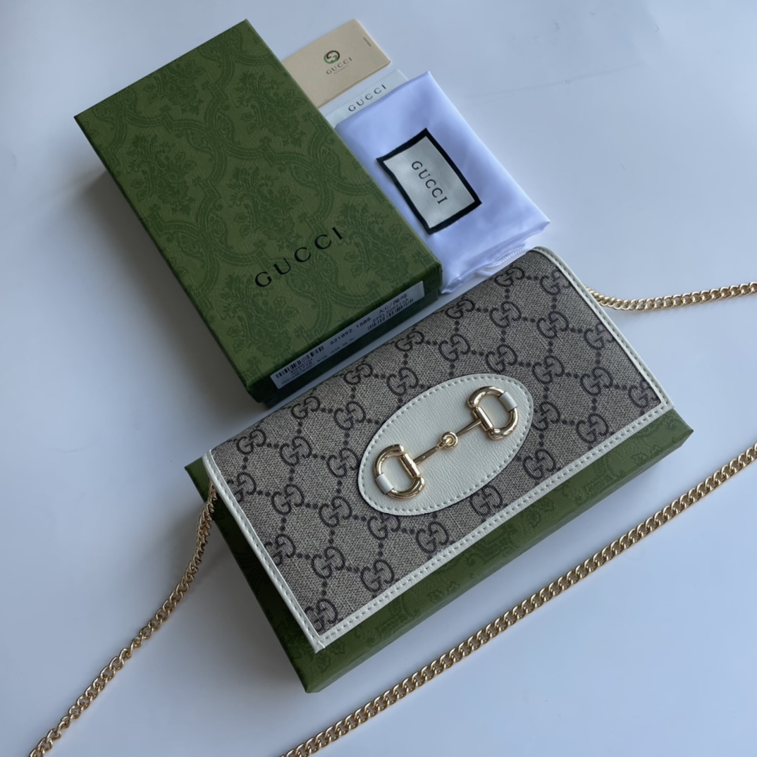GUCCI 621892 19x10x4cm