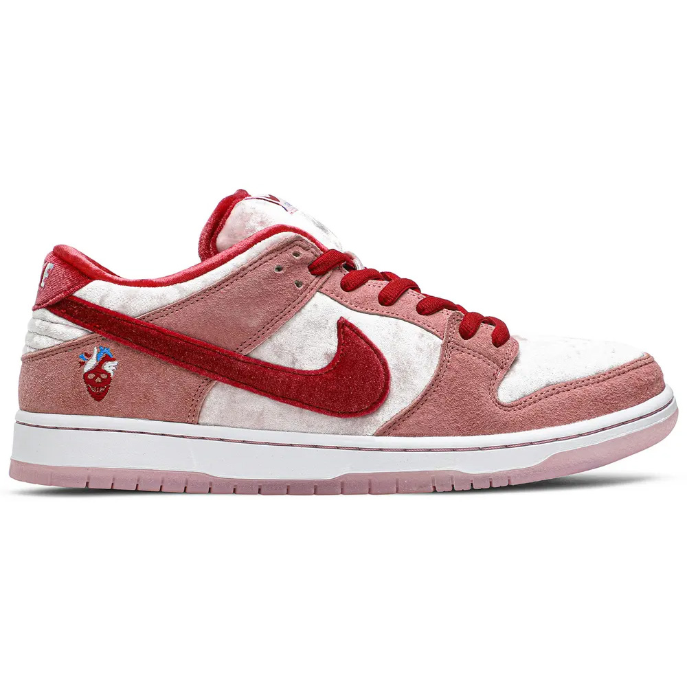 StrangeLove x SB Dunk Low PRO CT2552-800