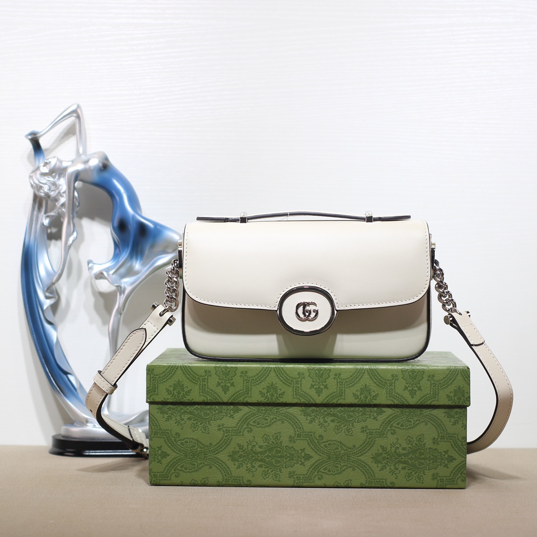GUCCI 739722 21x10x5cm
