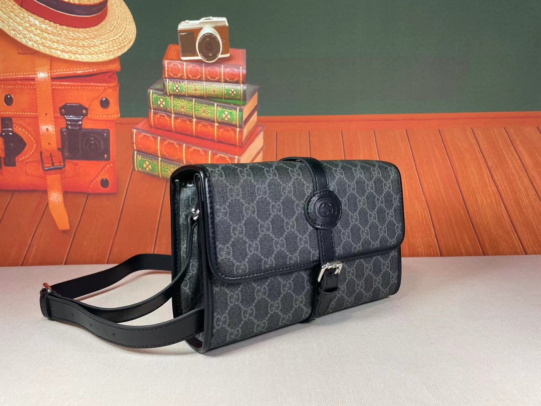 GUCCI 745679 25.4 x 17 x 7.8cm