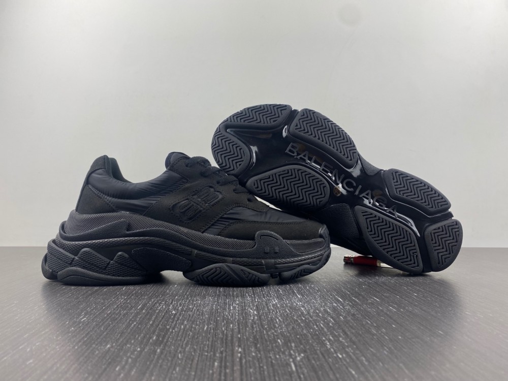 BALENCIAGA TRIPLE S 710157 W3CU1 1000