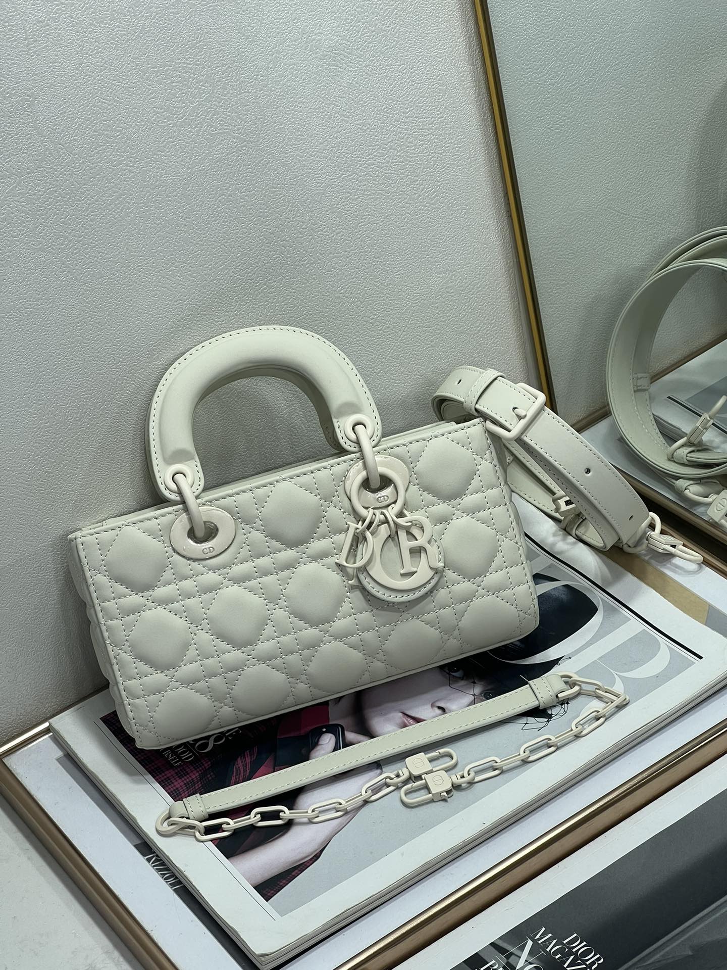 Dior Lady D-Joy 2280 (2) 22.5*26.5cm