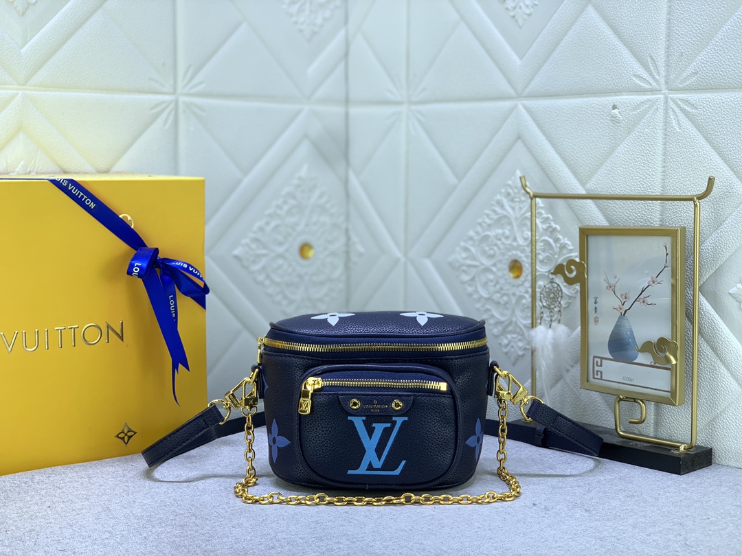 Louis Vuitton Mini Bumbag M82208 (4) 17x12x9.5cm