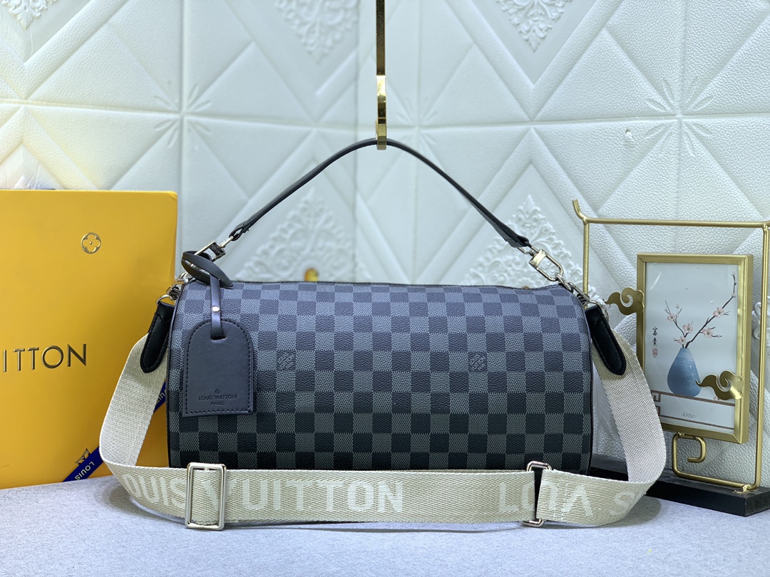 Louis Vuitton Soft Polochon M46691 (2)