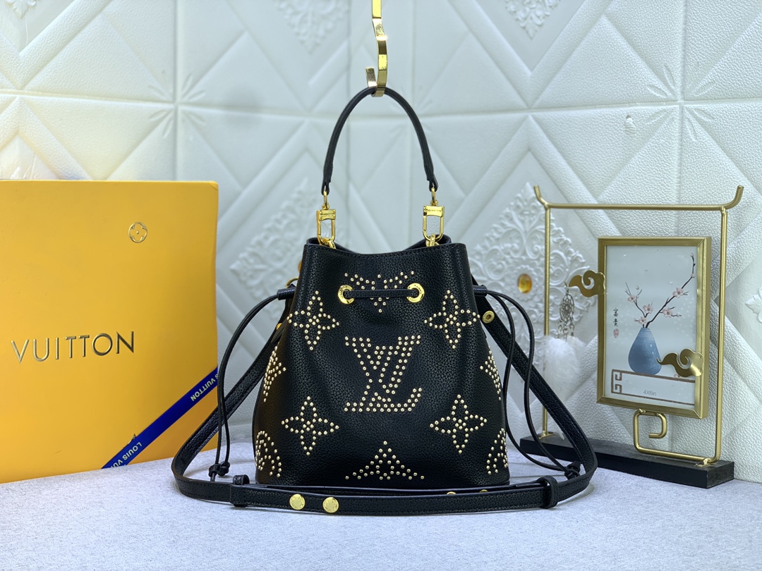 Louis Vuitton NéoNoé BB M46734 20.0 x 20.0 x 13.0cm