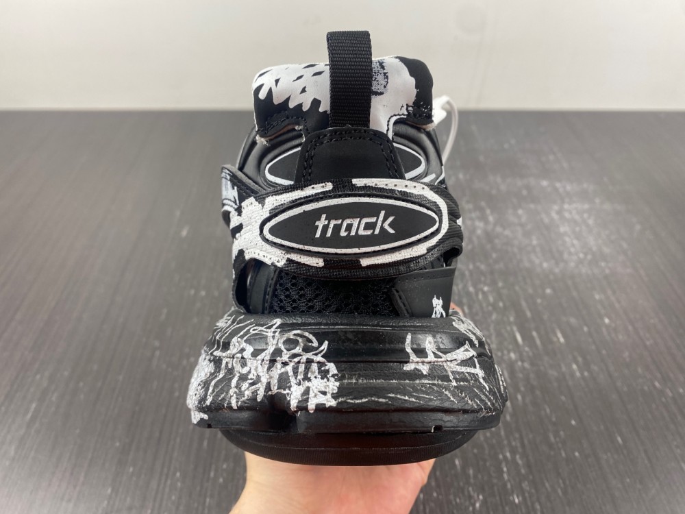 Balenciaga 3.0 542023 W3RRA 1090