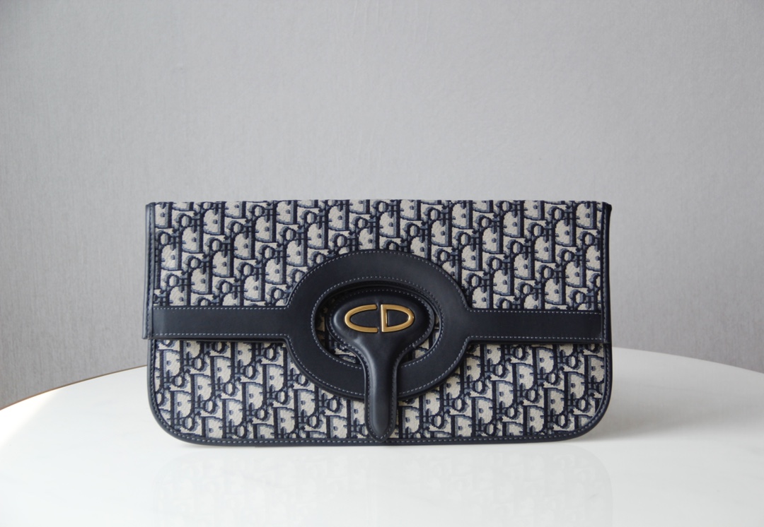 Dior Oblique 83131 39 x 32.5 x 3 cm