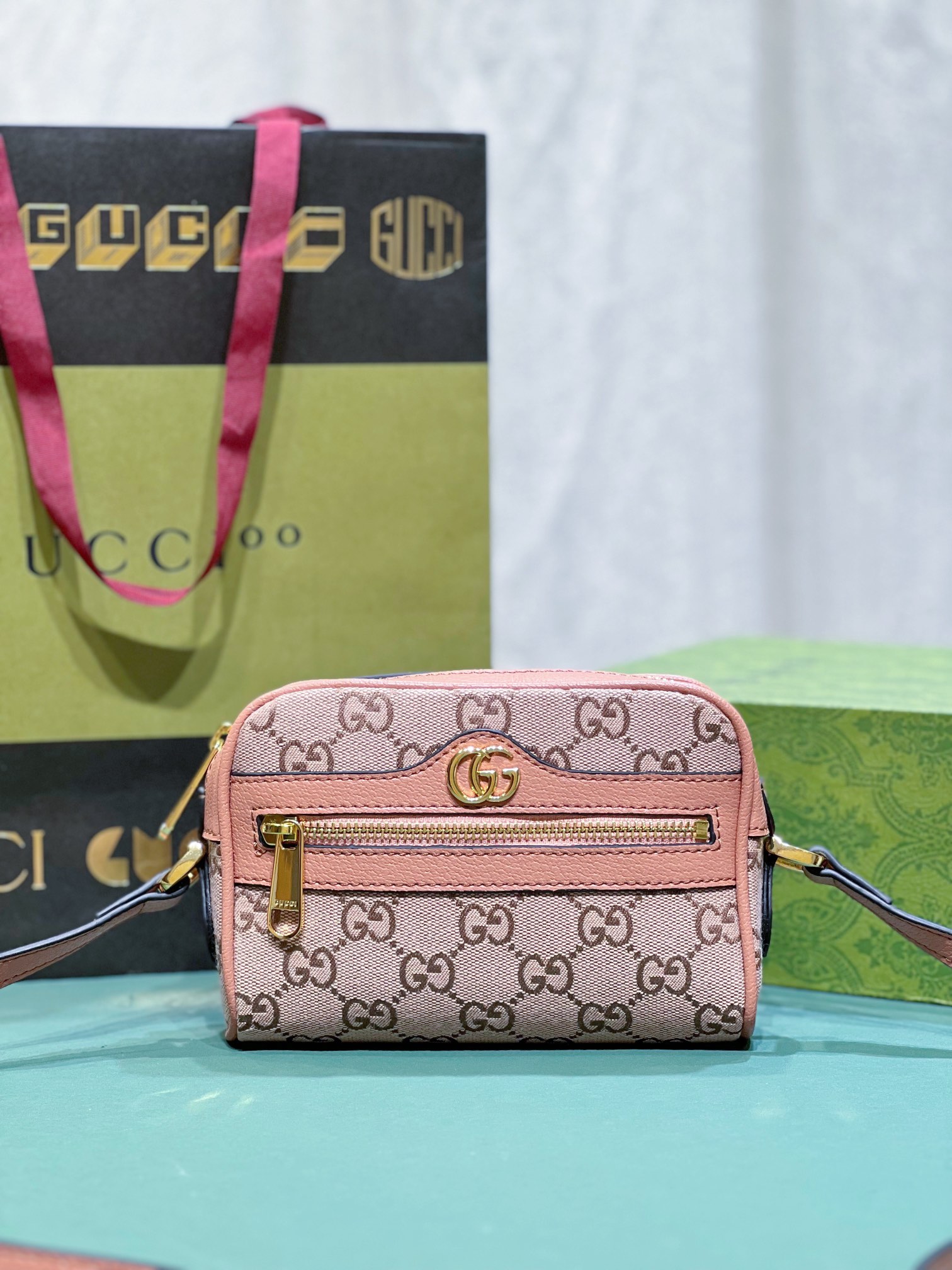 Gucci 574493 17.5×12×5.5cm