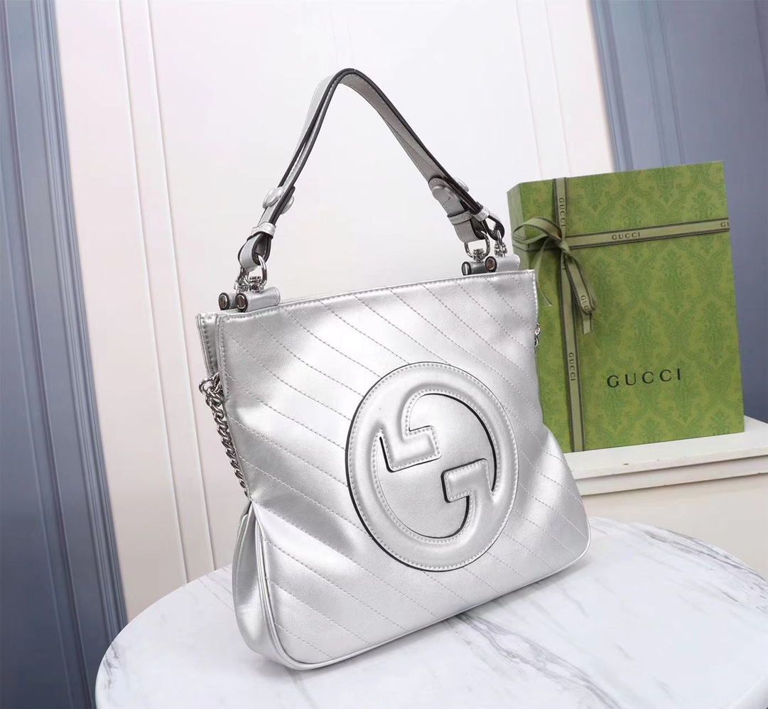 GUCCI 751518 24x30x6cm