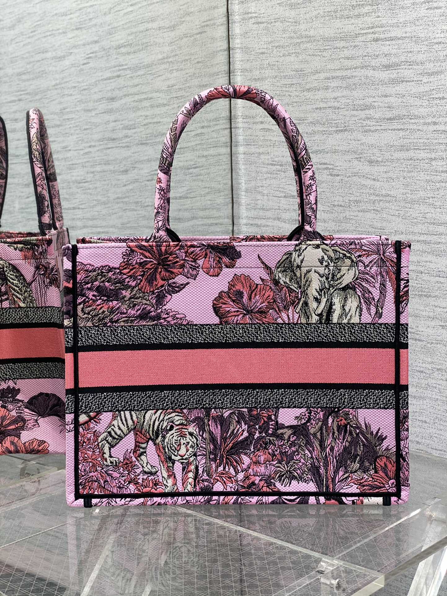Dior Tote 1286 (8)