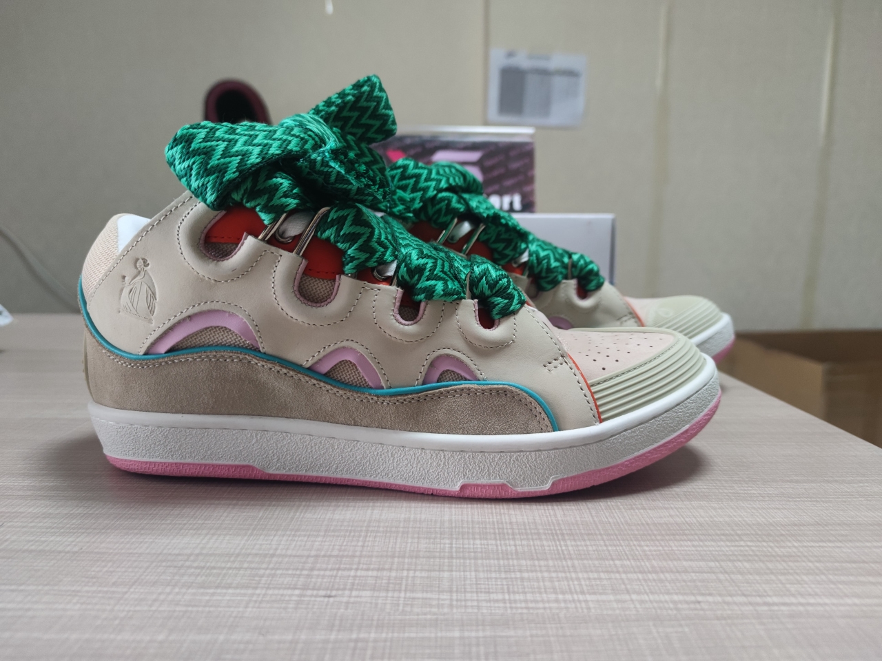 Lanvin Curb Sneaker Beige Pink1