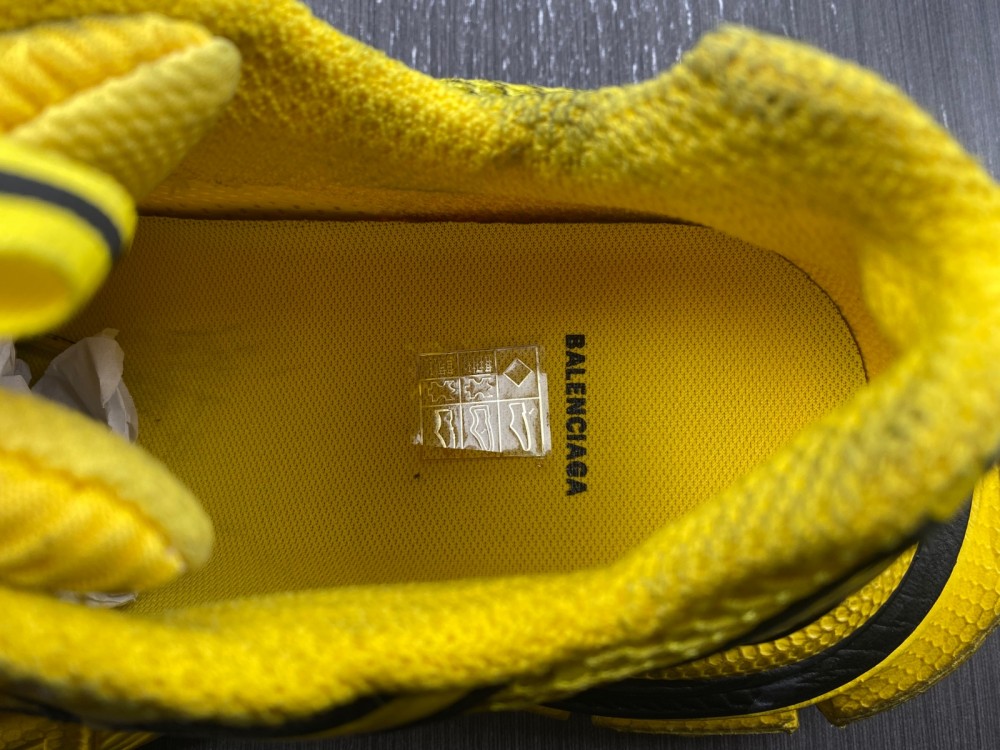 Balenciaga 3xl Sneakers in Yellow for Men