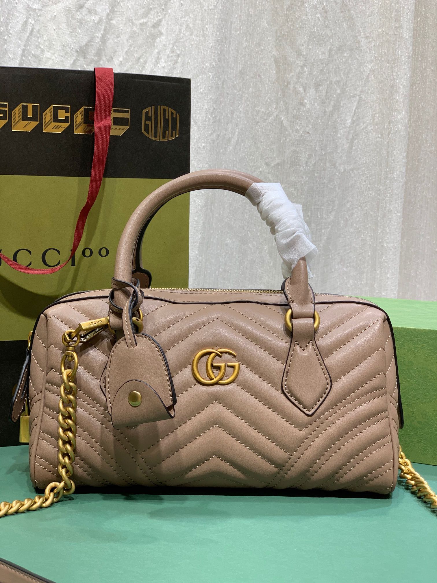 GUCCI GG Marmont 746319 27X13.5X10cm