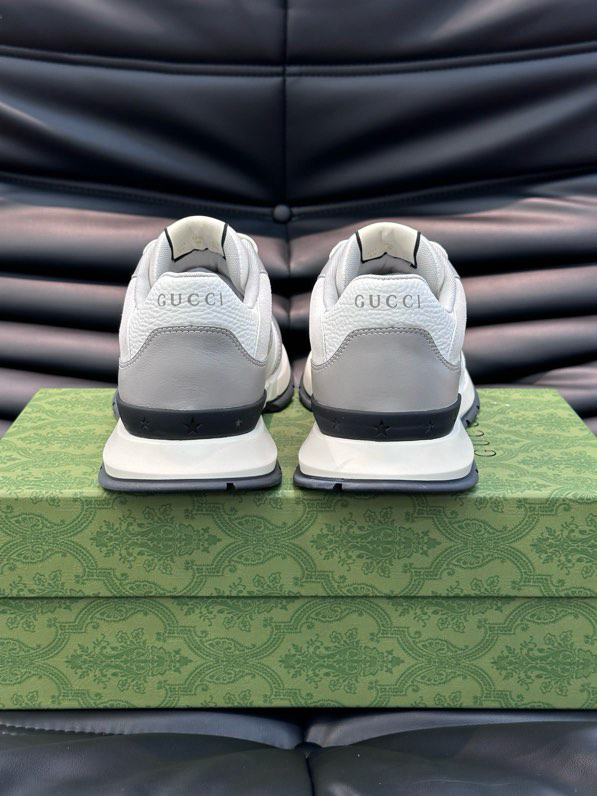 Gucci Men's GG sneakers White Gray