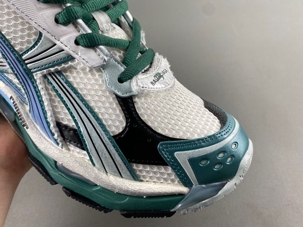 Balenciaga 772774-W3RBW-0623