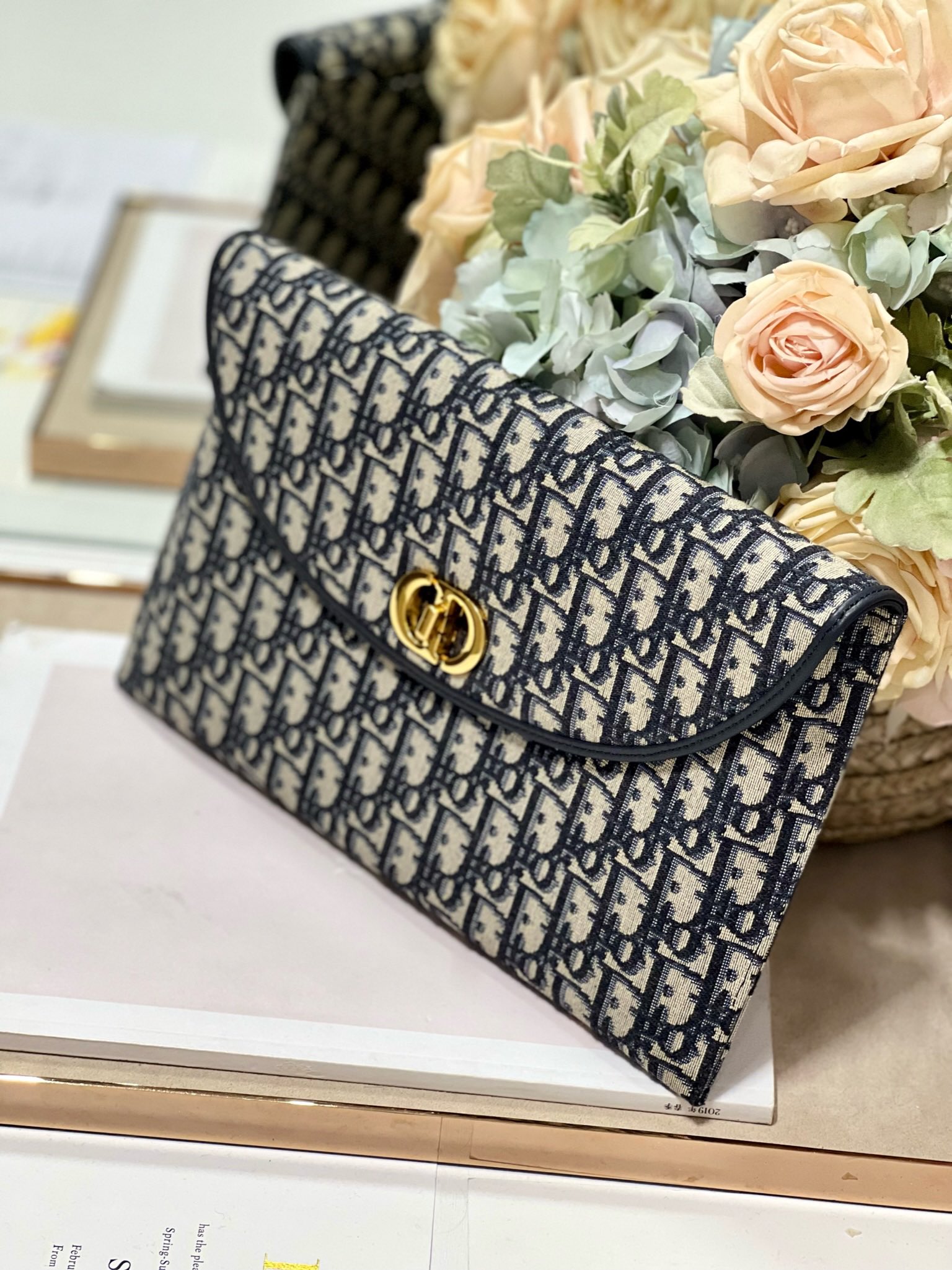 Dior 30 MONTAIGNE AVENUE 2191 (2) 30×18×2cm