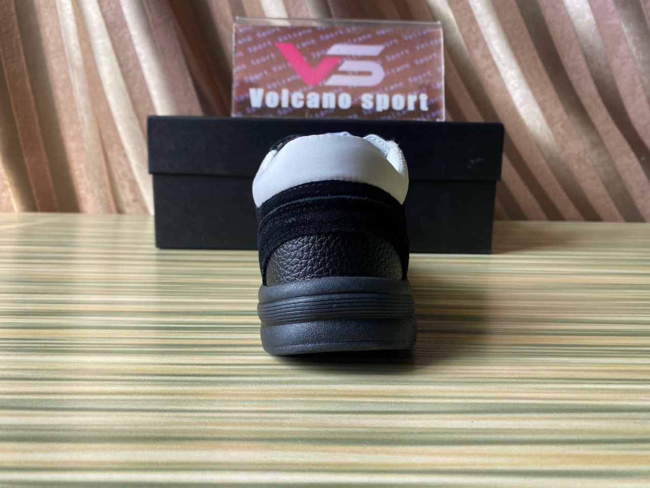 Chanel Low Top Trainer Black White