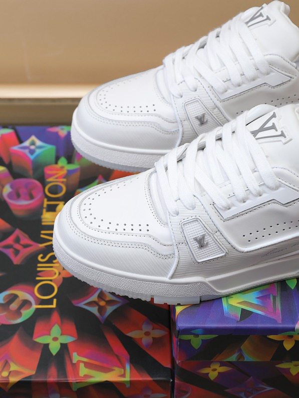 Louis Vuitton Trainer White