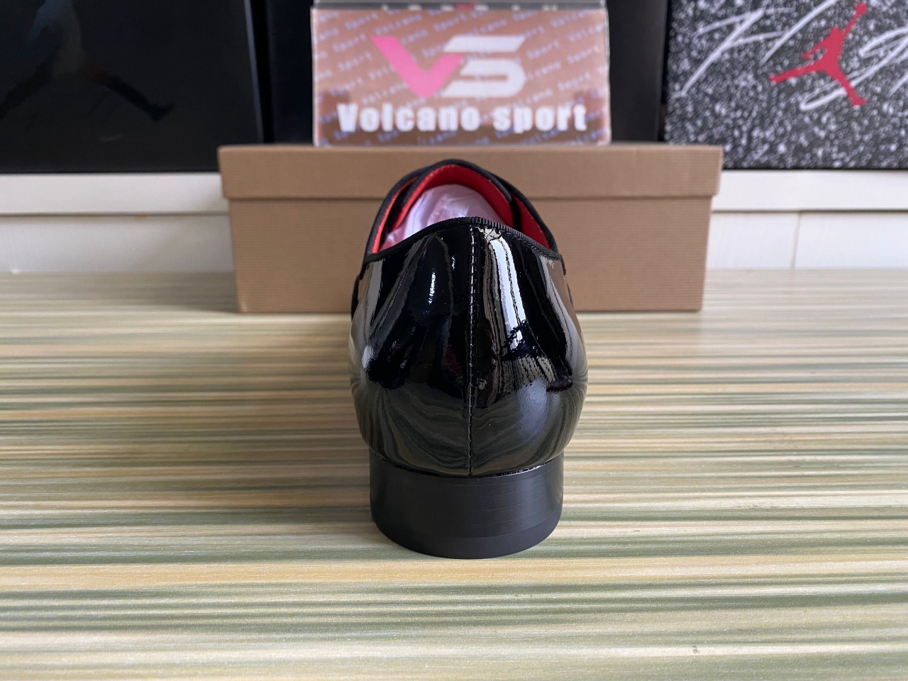 Christian Louboutin Greggy Chick Patent Leather Oxford Shoes