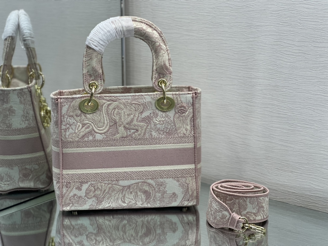 Dior LADY 9027(13) 24x20x11cm