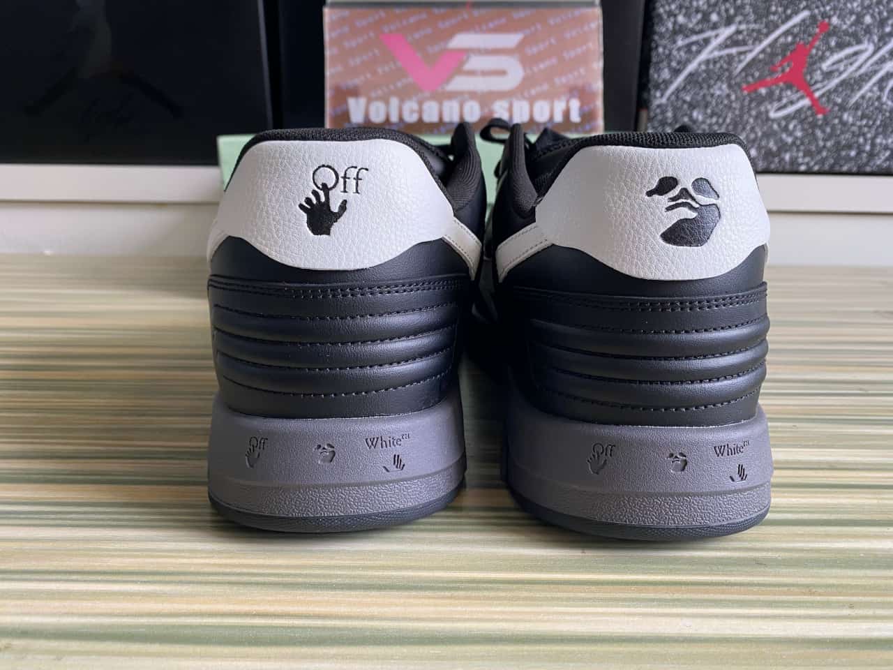 OFF-WHITE Out Of Office OOO Low Tops Black Grey White SS22
