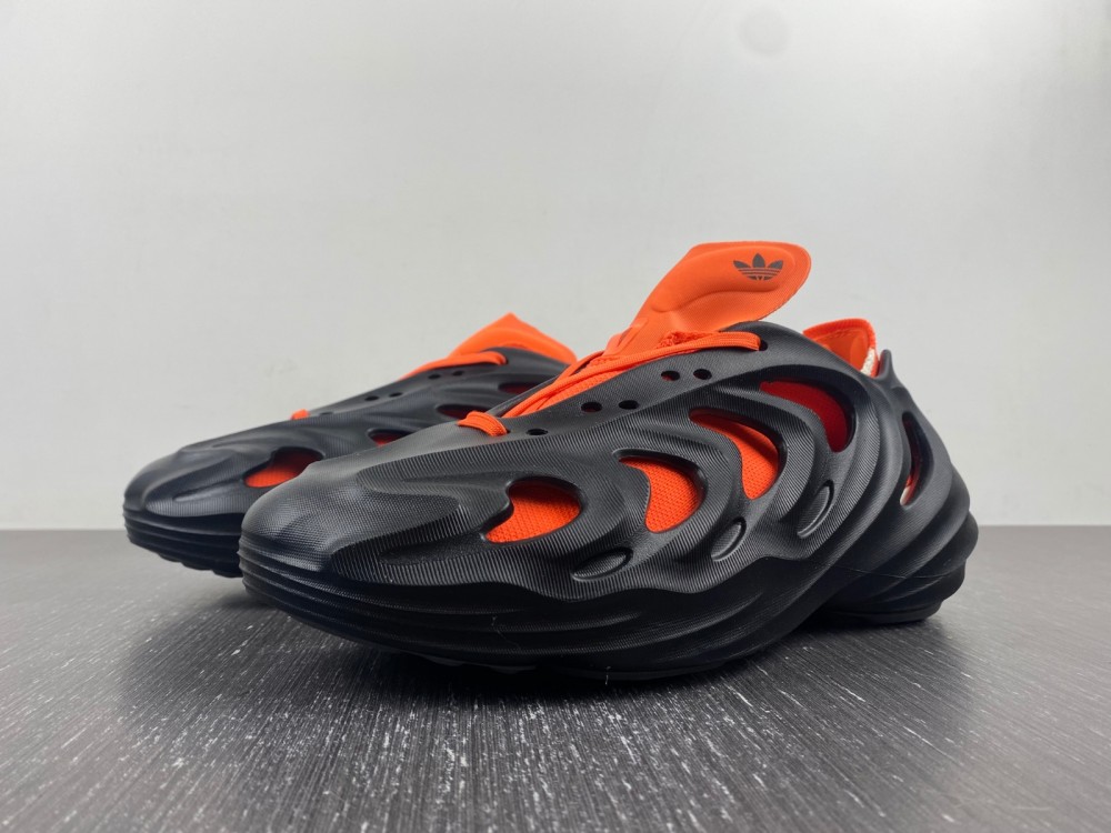 adidas adiFOM Q “Black Carbon”  GY4455