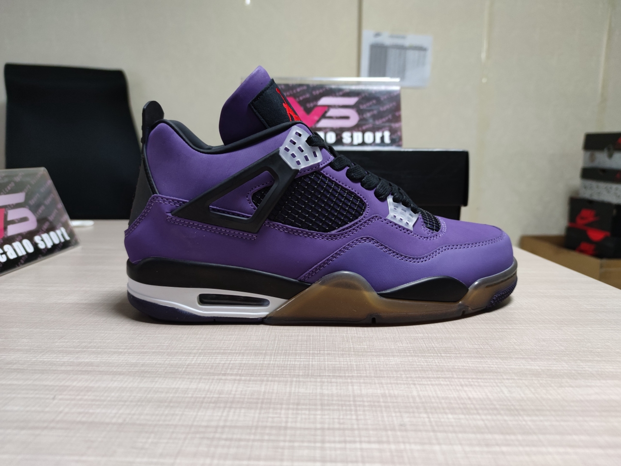 Jordan 4 Retro Travis Scott Purple 766296