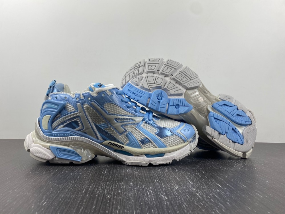 BALENCIAGA -Runner 677403 W3RB2 9744