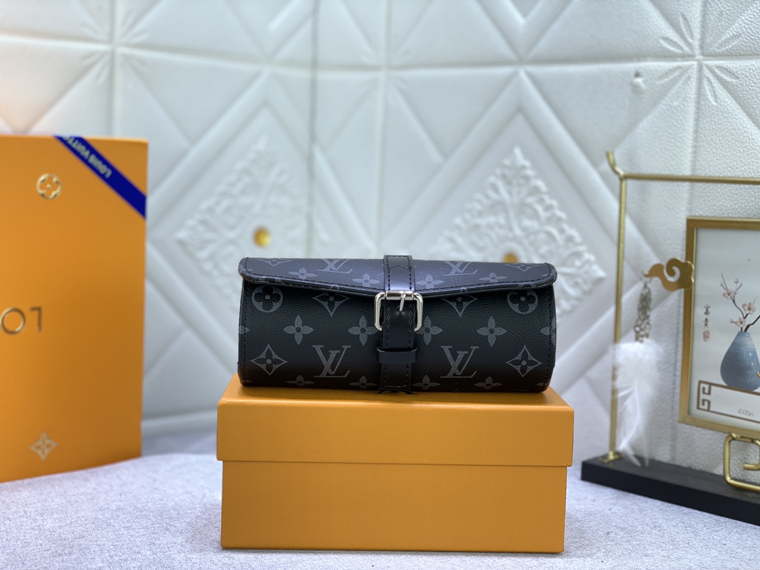 Louis Vuitton M47530 (6) 20 x 8 x 8 cm